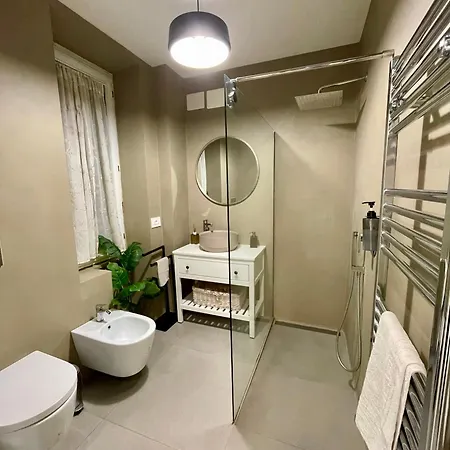 Privatehouseinrome-3